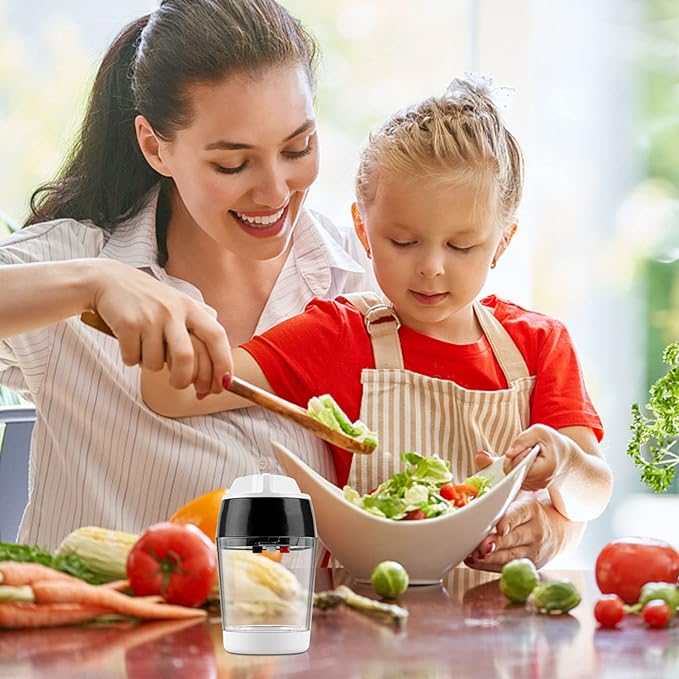 Taietor de legume si fructe cu recipient pentru colectare, Zola®, grosime reglabila, 400 ml, negru cu alb Taietor de legume si fructe cu recipient pentru colectare, Zola®, grosime reglabila, 400 ml, negru cu alb